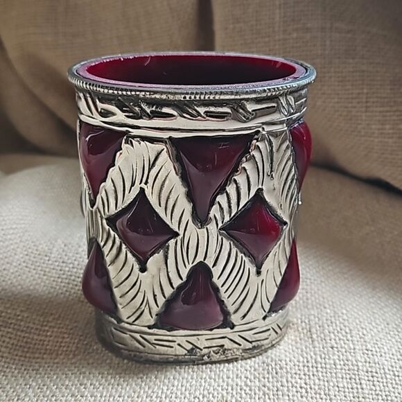 Small Red Glass Vase Encased in Silver Metal - oval - Picture 3 of 10